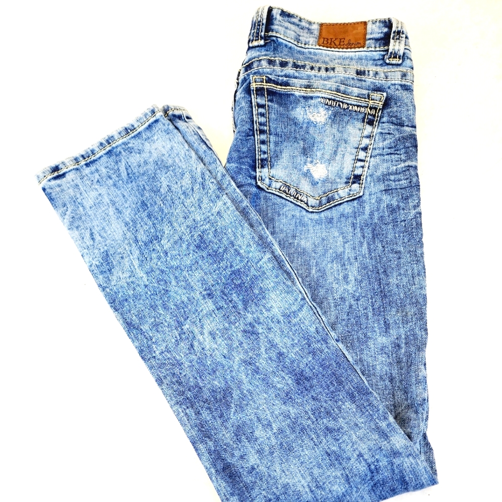 BKE Women's Straight Leg Jeans in Light Blue Wash